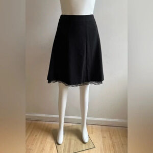 Zero Denmark Lace trimmed black A-line Mini Skirt Fully Lined Size 10 NWT